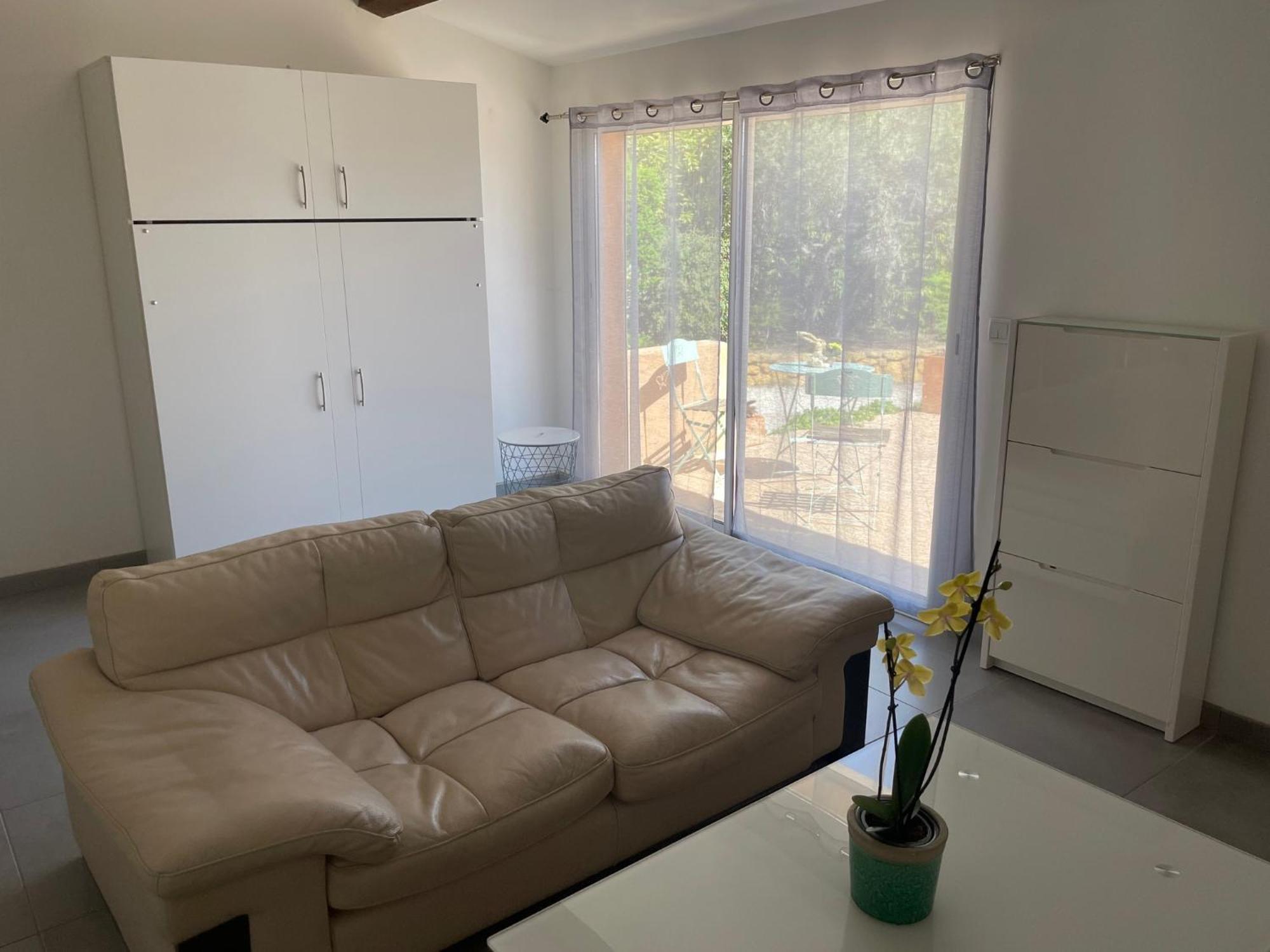 Studio Charmant Avec Terrasse Lançon-Provence エクステリア 写真
